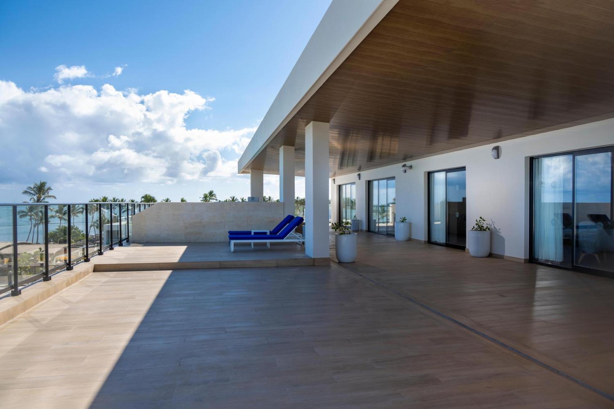 פונטה קאנה Serenade All Suites - Adults Only Resort מראה חיצוני תמונה